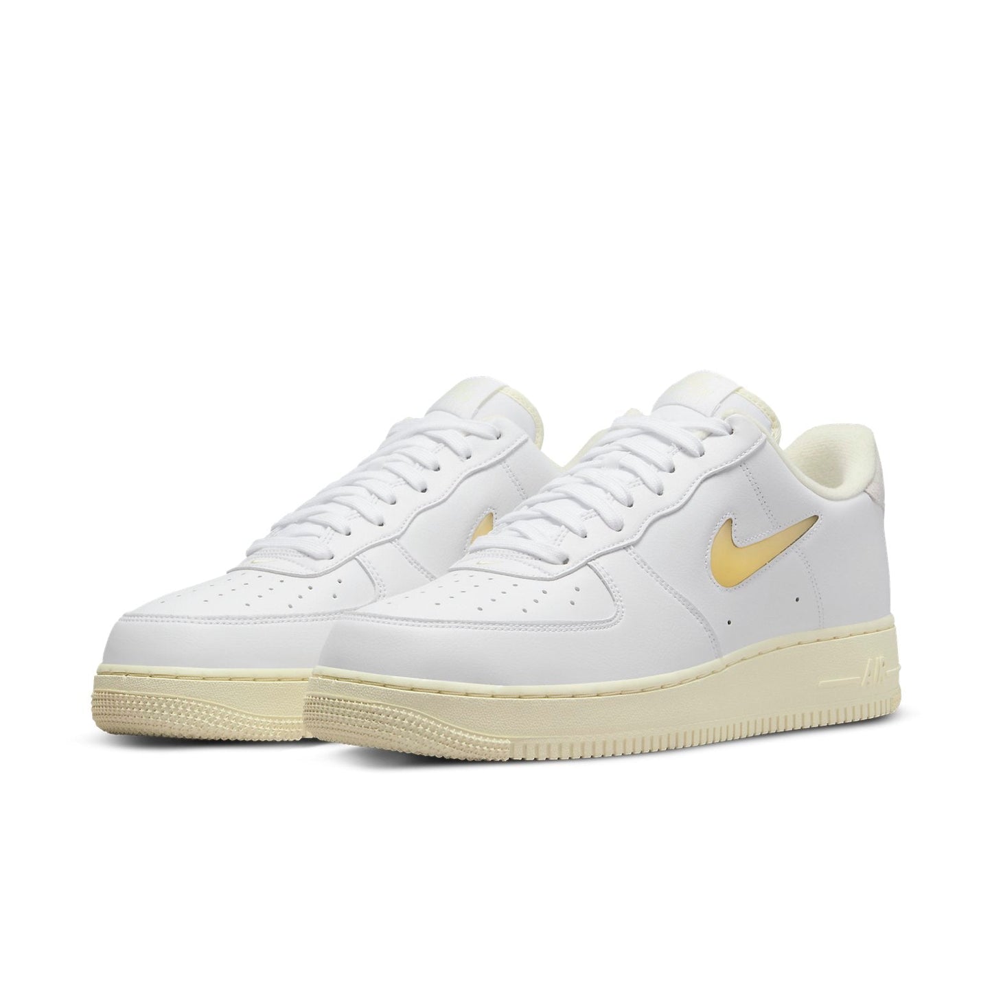 Nike Air Force 1 “07 LX “Pale Vanilla”