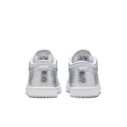 Air Jordan 1 Low SE “Tear-Away”