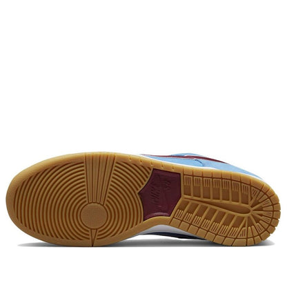 Nike SB Dunk Low Premium “Philadelphia Phillies”