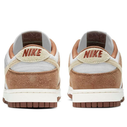 Nike Dunk Low “Medium Curry”