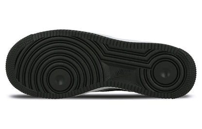 Nike Air Force 1 07 SE Premium “Black Silver”