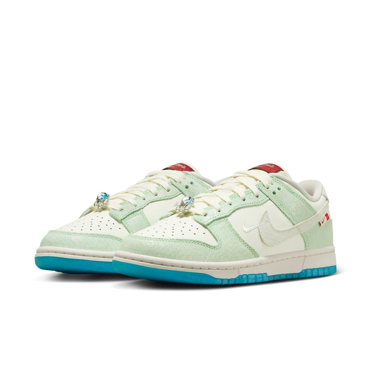 Nike Dunk Low LX “Year of the Dragon”