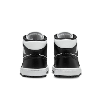 Air Jordan 1 Mid “Panda”