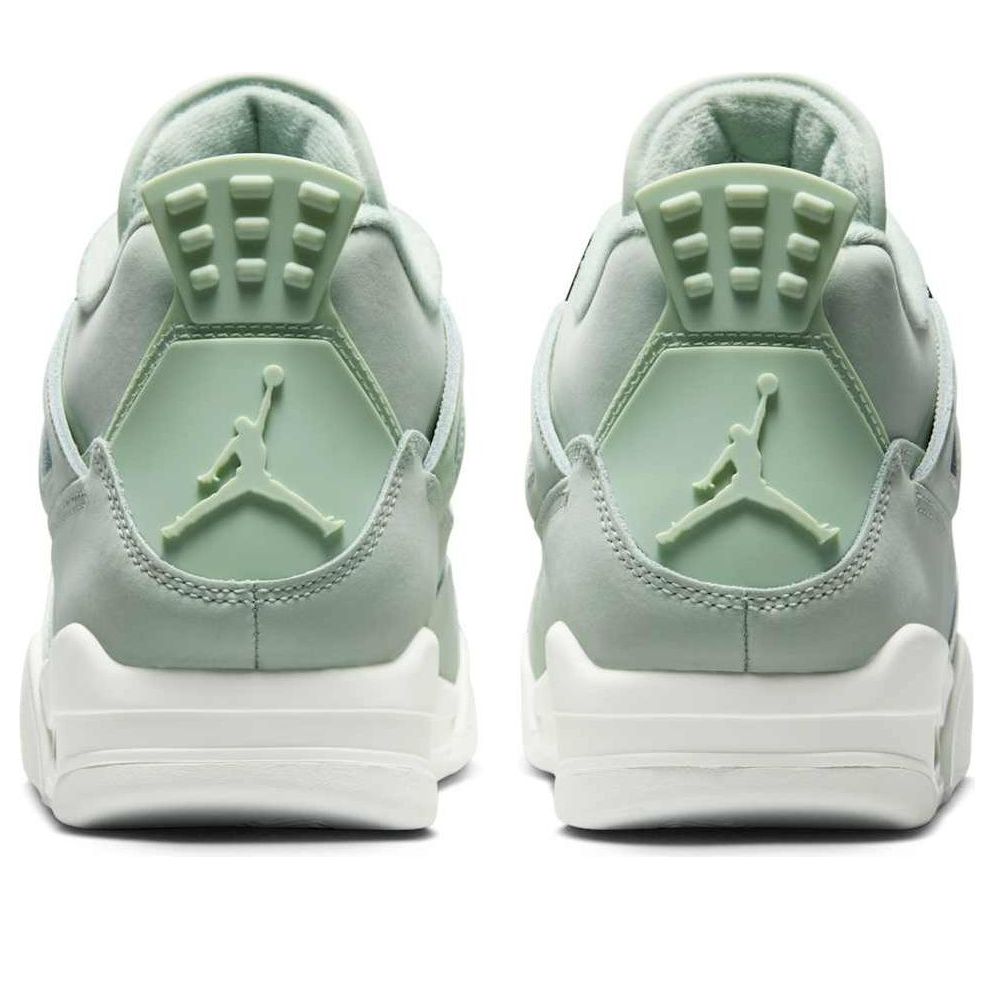 Air Jordan 4 Retro “Seafoam Sail”