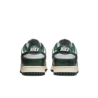 Nike Dunk Low “Vintage Green”