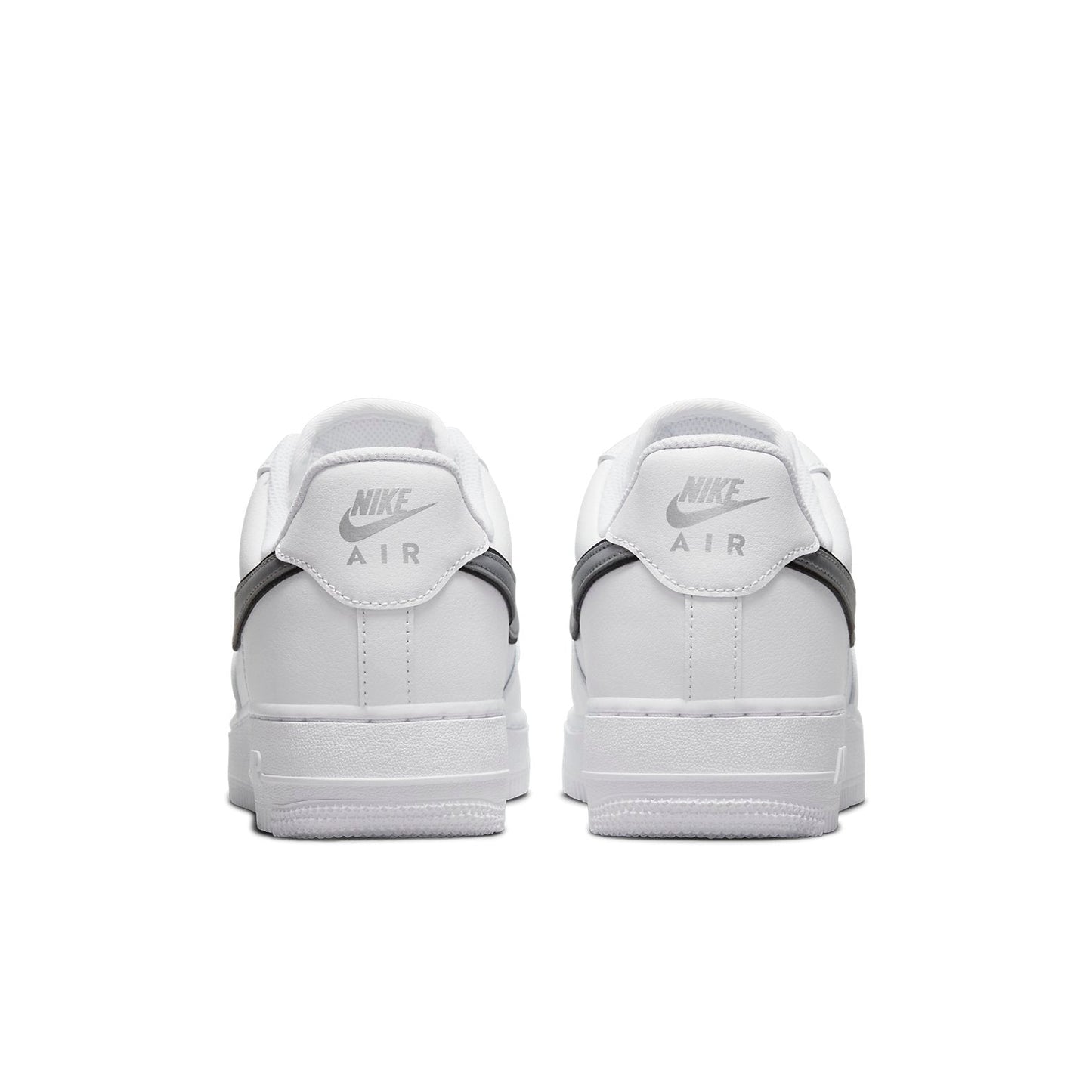 Nike Air Force 1 “07 Essential “White Metallic Silver”