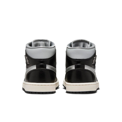 Air Jordan 1 Mid SE “Black Chrome”