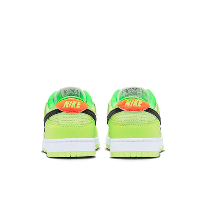Nike Dunk Low SE “Splash”