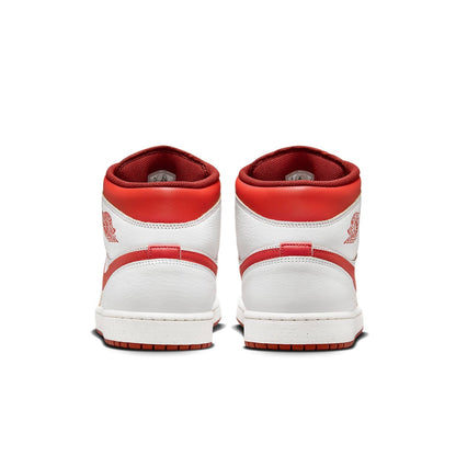 Air Jordan 1 Mid SE “Dune Red”