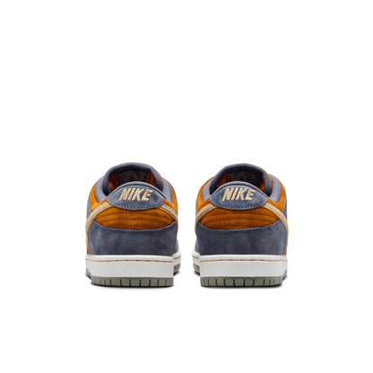 Nike SB Dunk Low “Light Carbon Monarch”