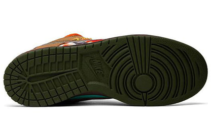 Nike SB Dunk Low “What The Dunk”