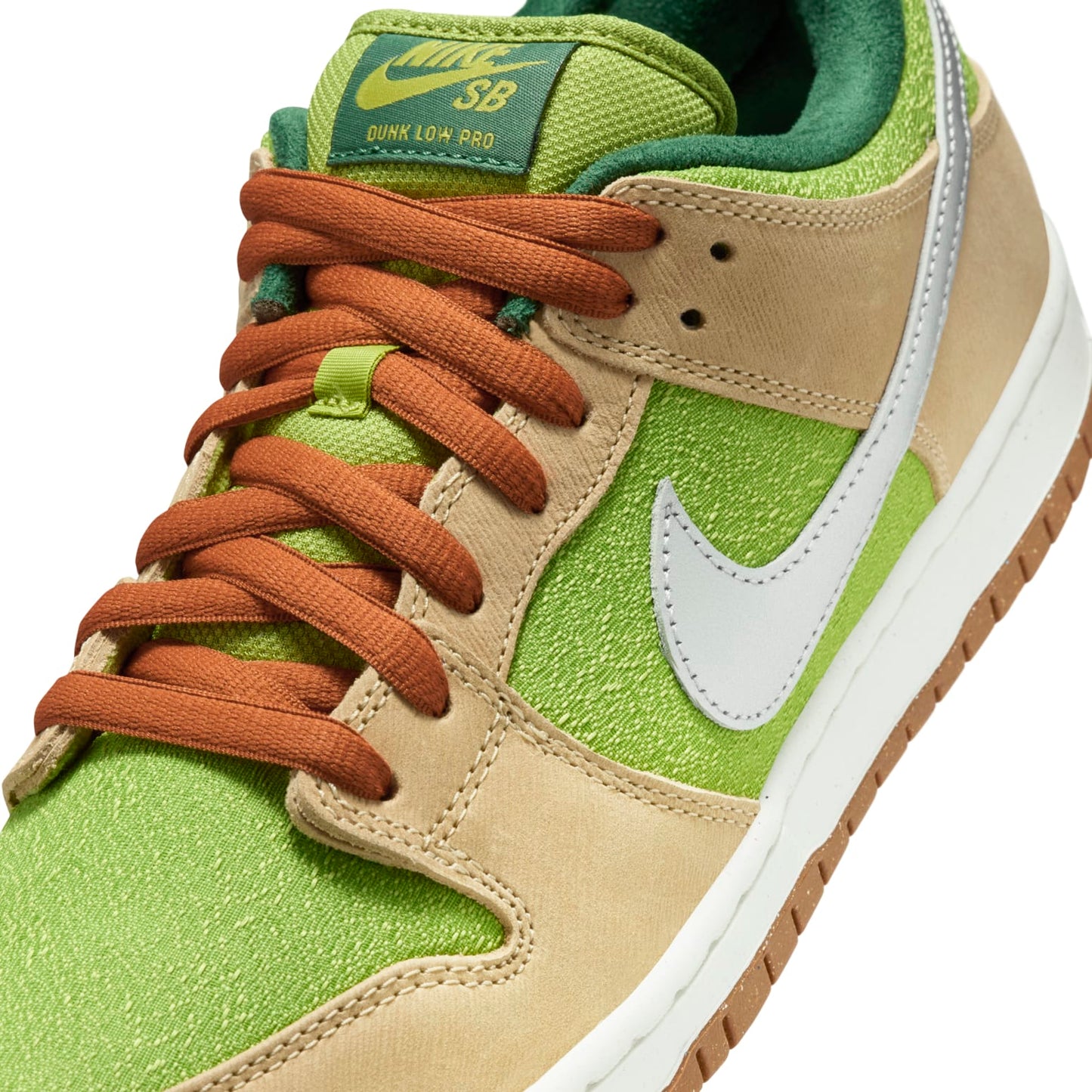 Nike SB Dunk Low “Escargot”