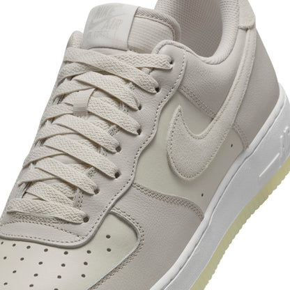Nike Air Force 1 “07 LV8 “Light Bone”