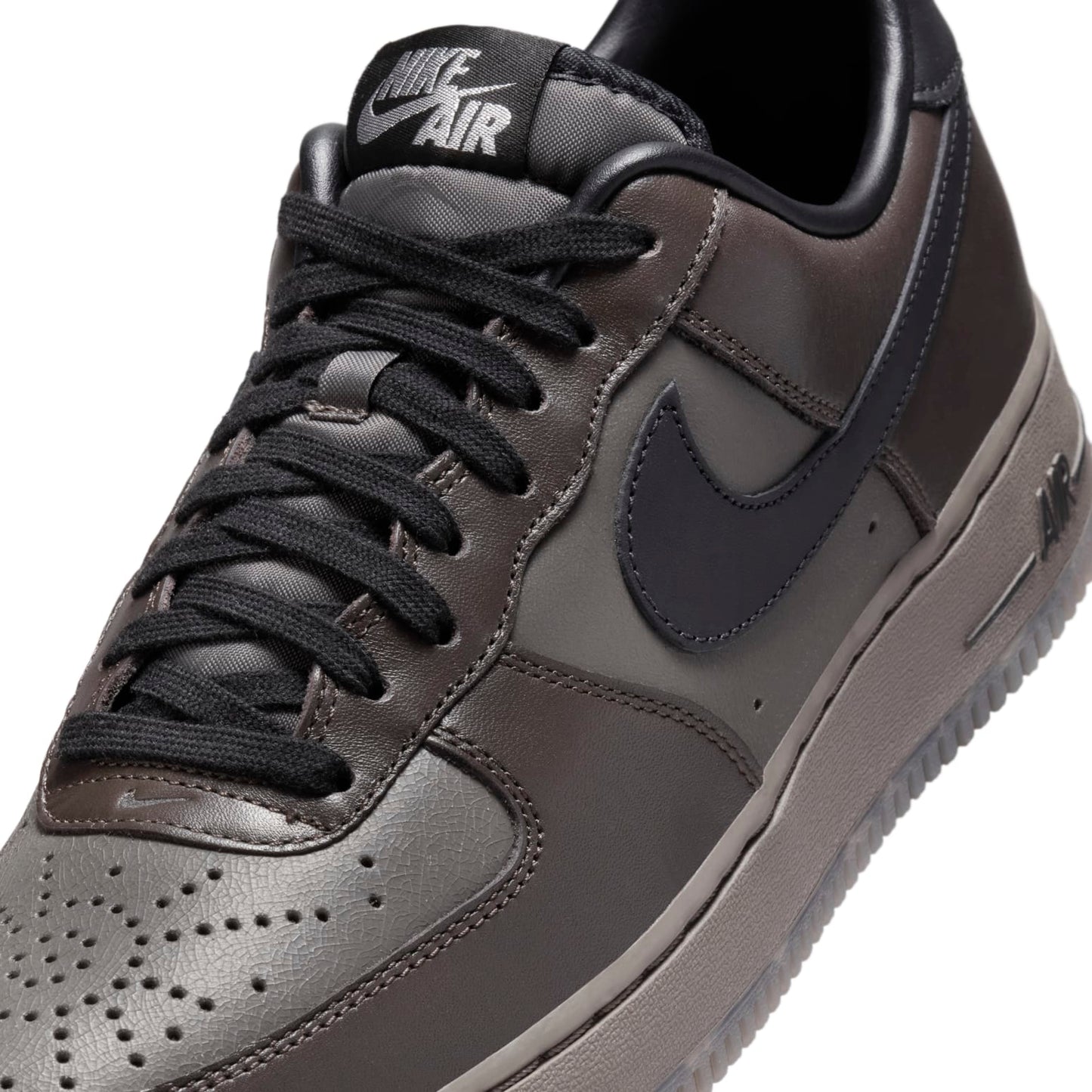 Nike Air Force 1 “Paris”