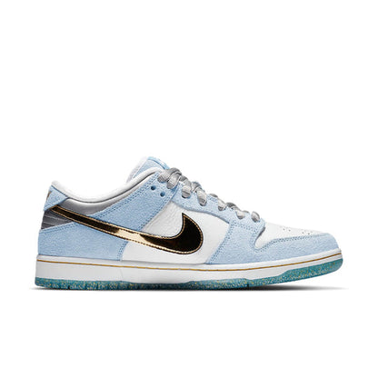 Nike x Sean Cliver SB Dunk Low “Holiday Special”