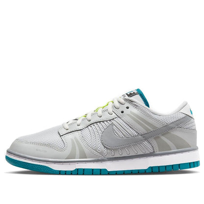 Nike Dunk Low “Timeless”