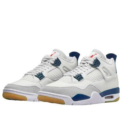 Air Jordan 4 Retro SB “White Navy”