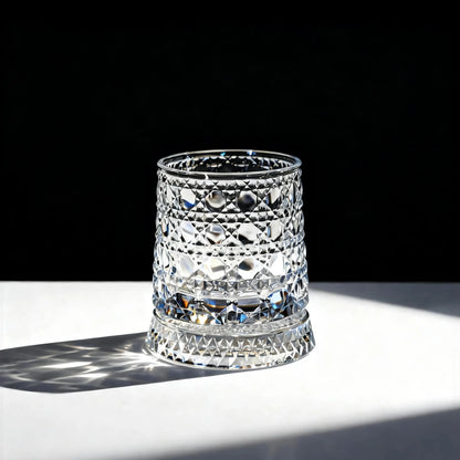 Luxury 360° Spinning Crystal Glass – Star-Cut Stress Relief Whiskey & Wine Glass, Elegant European Barware Gift，Rotating Glass Cup Spinning Glass Cup