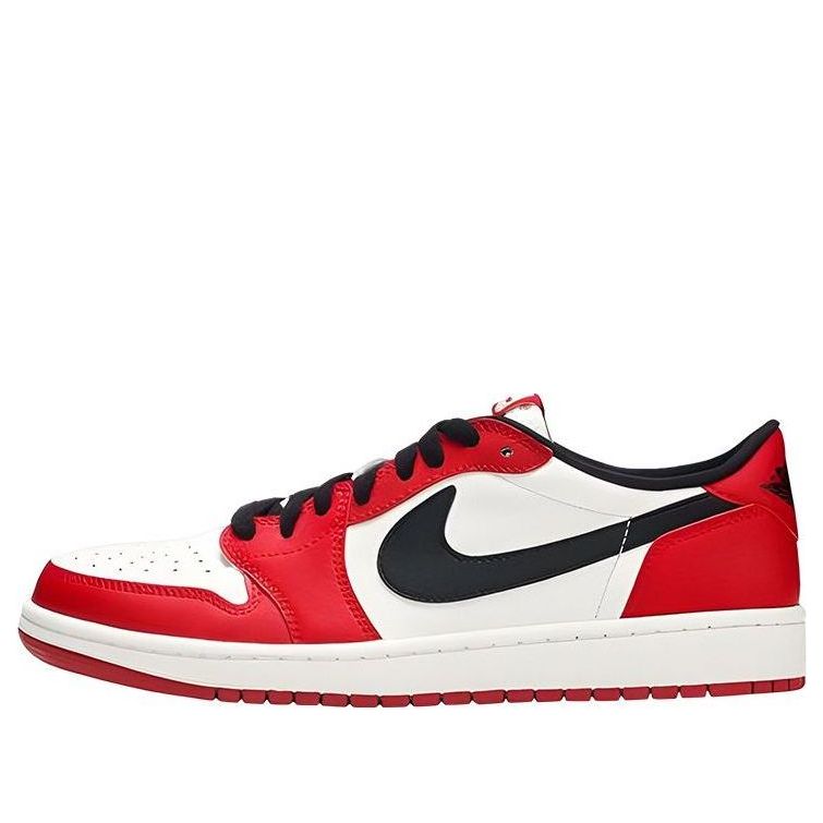 Air Jordan 1 Retro Low OG “Chicago”