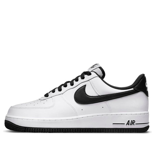 Nike Air Force 1 Low “White Black”