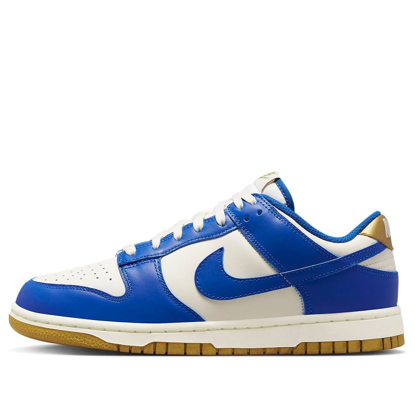 Nike Dunk Low “Kansas City Royals”