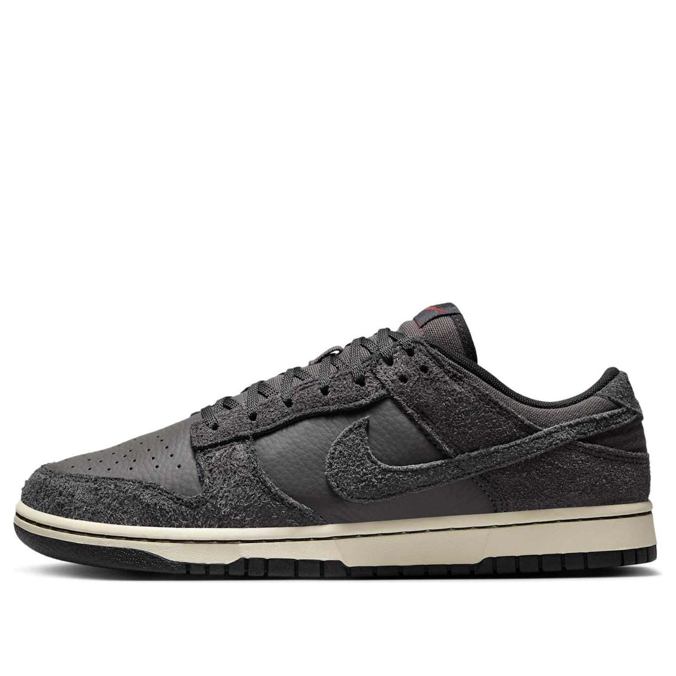 Nike Dunk Low Premium “Black Off Noir”