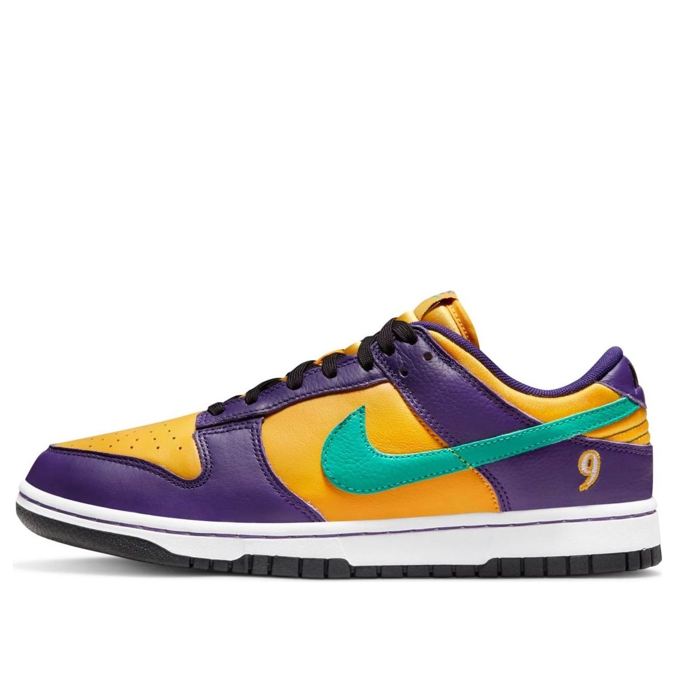 Nike x Lisa Leslie Dunk Low “Sparks”