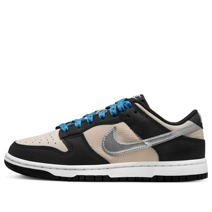 Nike Dunk Low “Starry Laces”