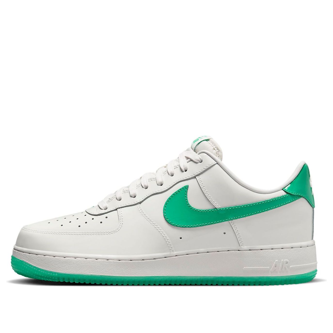 Nike Air Force 1 “07 Premium “Platinum Tint Stadium Green”