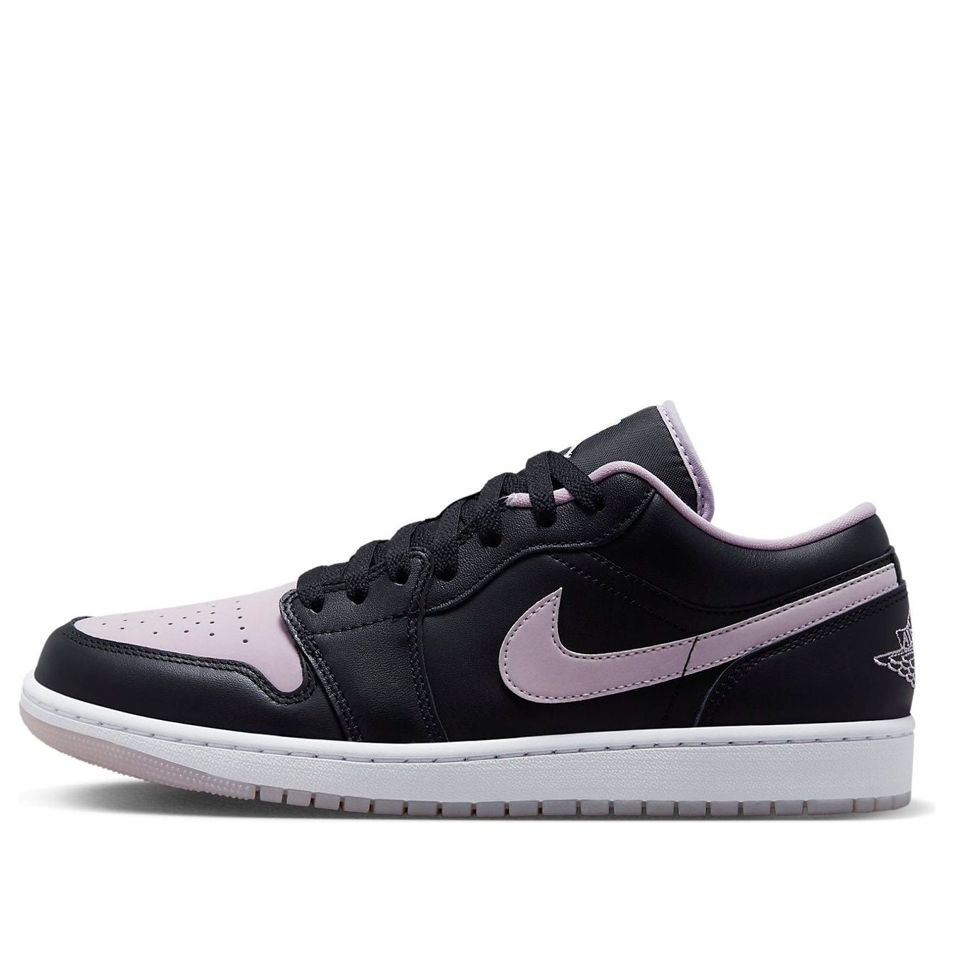 Air Jordan 1 Low SE “Black Iced Lilac”