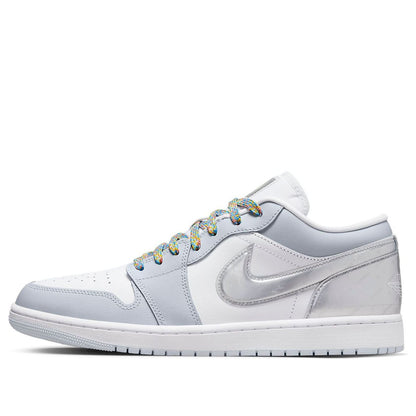 Air Jordan 1 Low SE “Tear-Away”