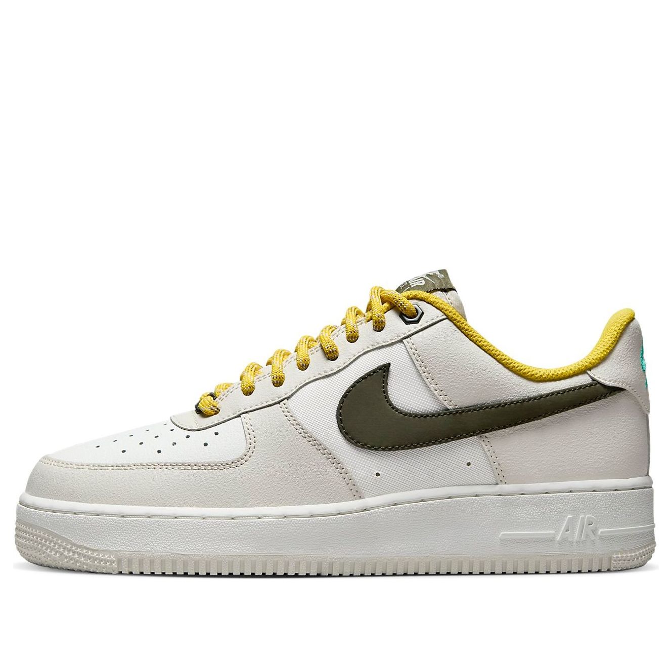 Nike Air Force 1 Low Premium “Light Bone”