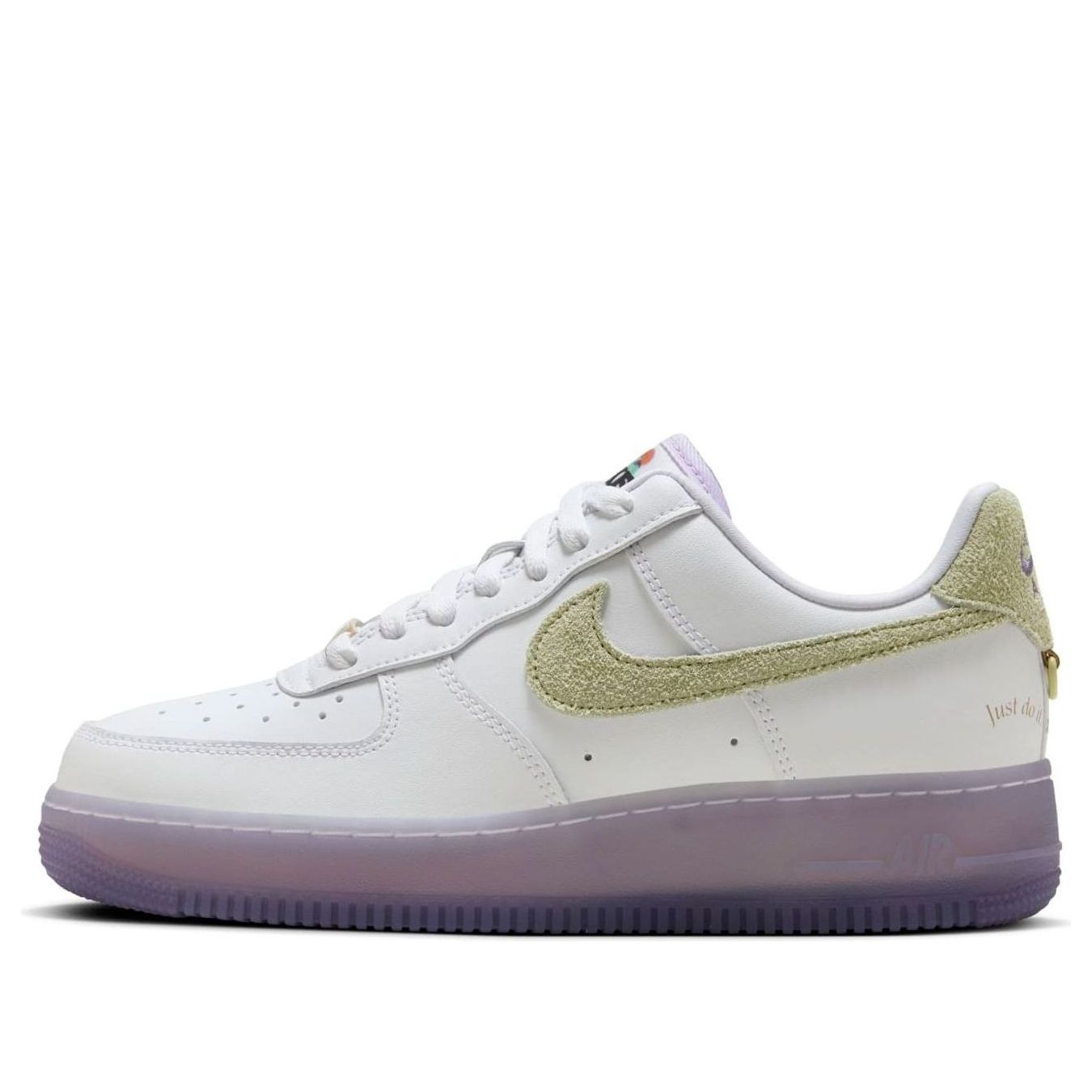 Nike Air Force 1 “07 LX “White Grape Purple”