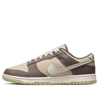 Nike Dunk Low “Velcro Tongue – Milk Tea”