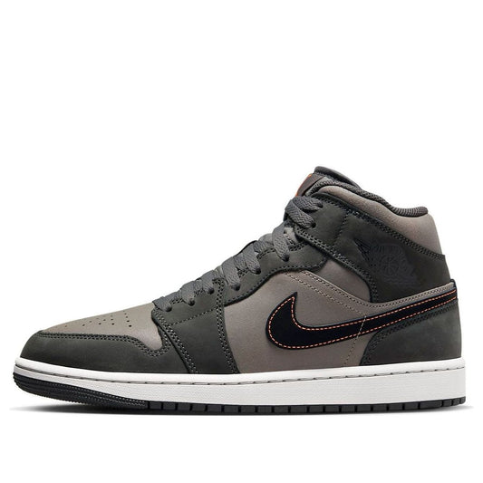Air Jordan 1 Mid SE “Night Stadium”
