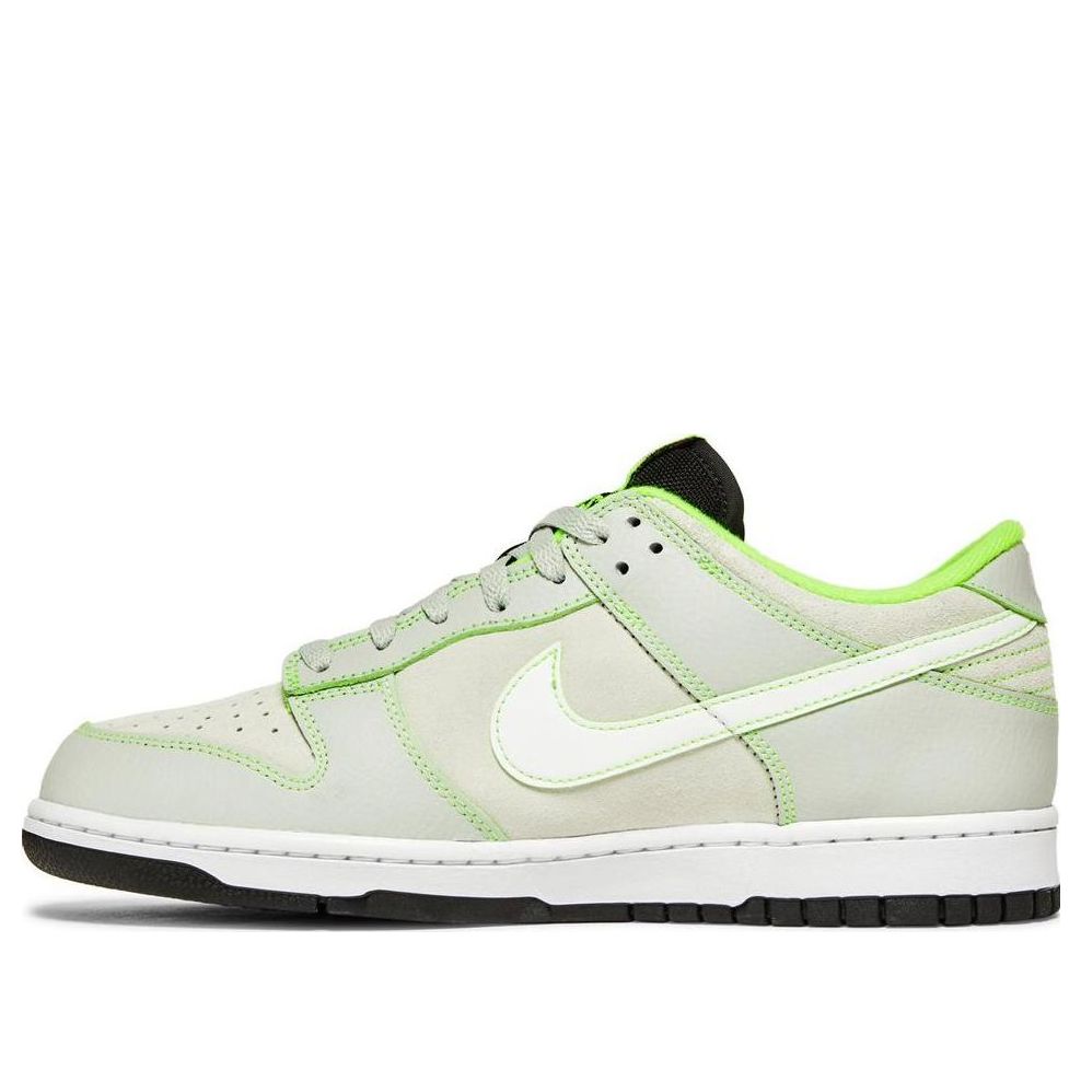 Nike Dunk Low “University of Oregon PE”