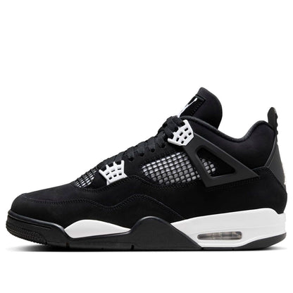 Air Jordan 4 Retro “White Thunder”