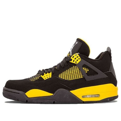 Air Jordan 4 Retro “Thunder”