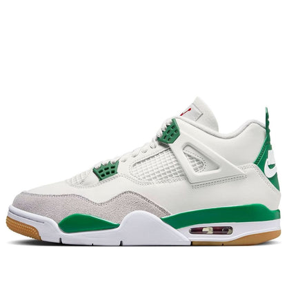 Air Jordan 4 Retro SB “Pine Green”