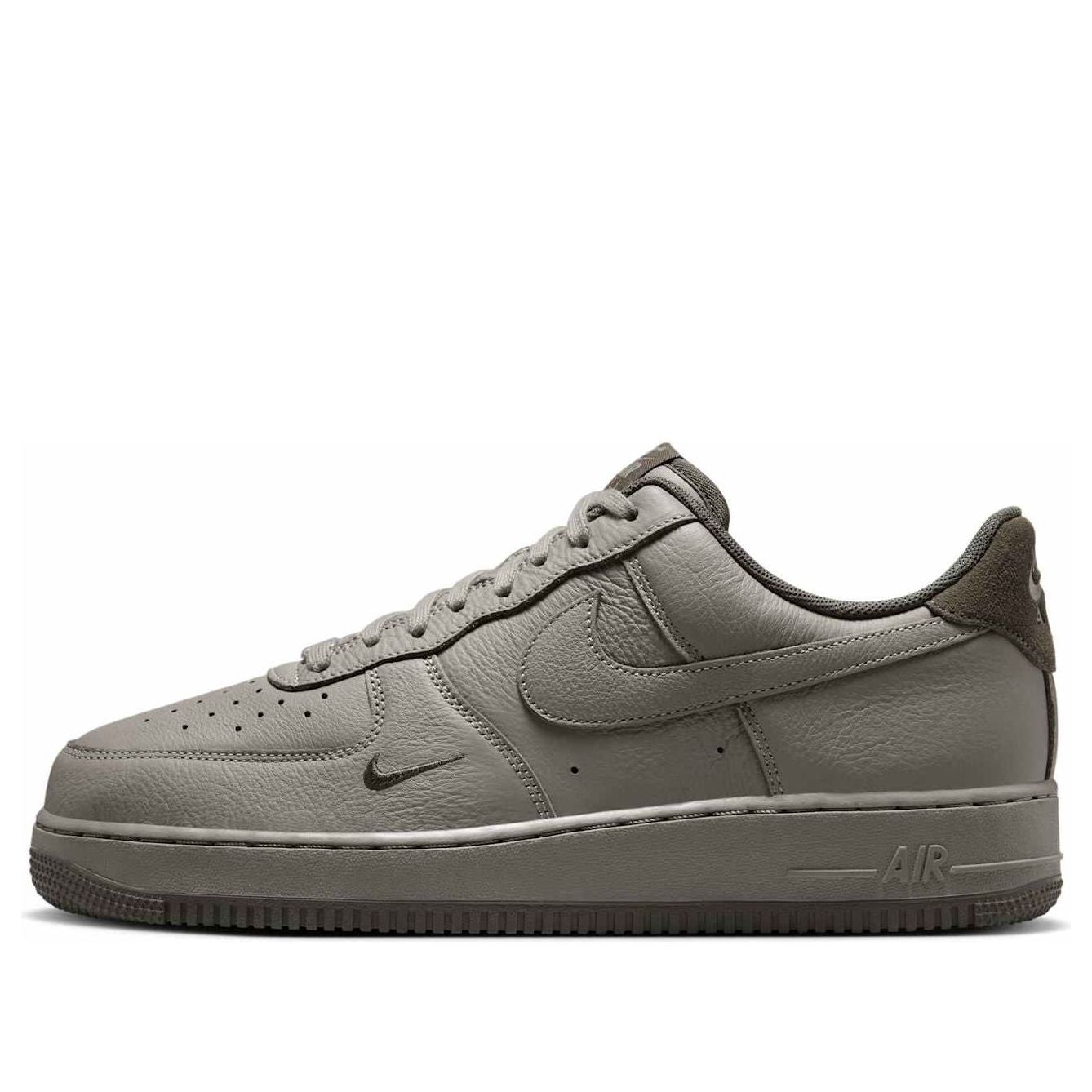 Nike Air Force 1 Low “07 LV8 “Khaki Green”