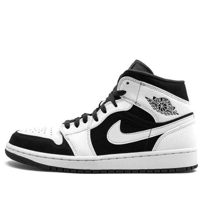 Air Jordan 1 Retro Mid “Tuxedo”
