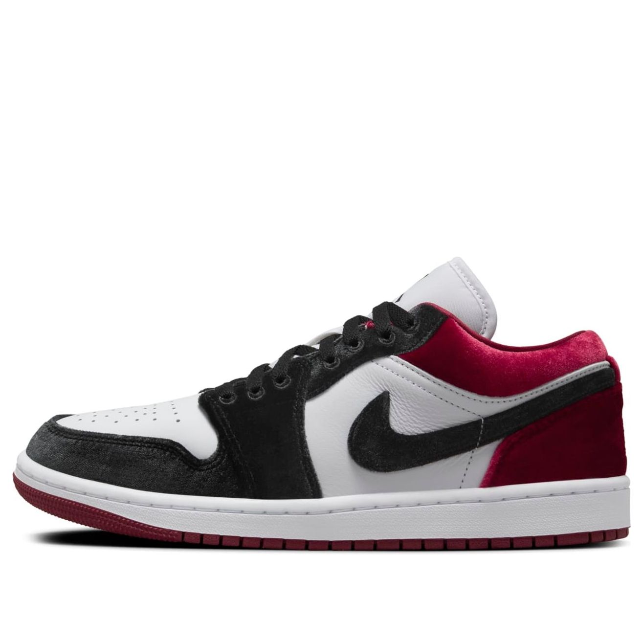 Air Jordan 1 Low SE “Velvet Black Toe”
