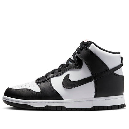 Nike Dunk High “Panda”